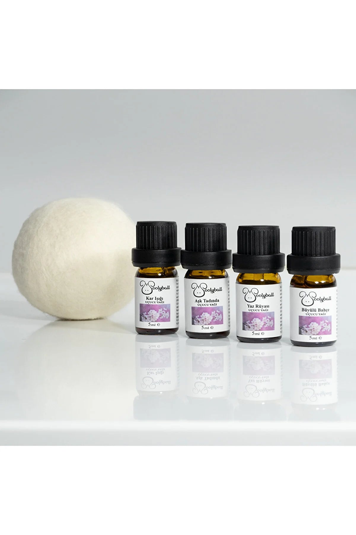 Woolyball Floral Çamaşır Kurutma Makinesi İçin Uçucu Esanslar 4 Adet 5 ml (1 Adet Yün Kurutma Topu Hediye)